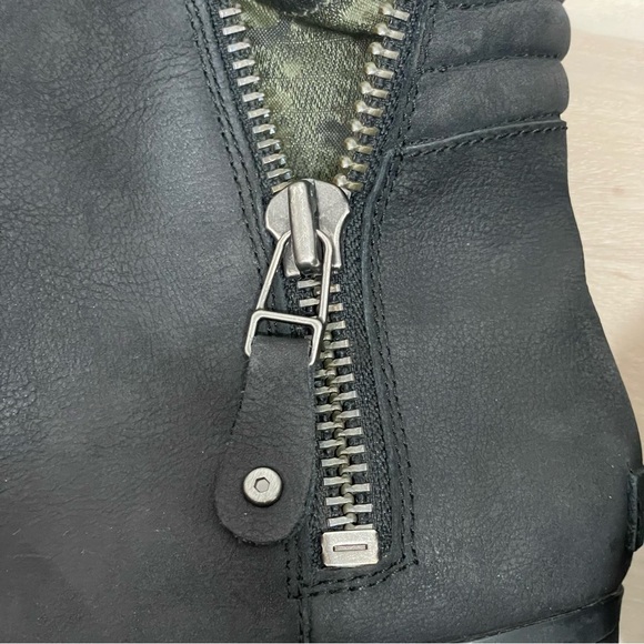 Sorel Booties Women’s 7.5 Black Danica Leather Side Zip Ankle Casual Moto - Picture 7 of 14